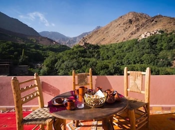 RIAD ATLAS TOUBKAL in ASNI
