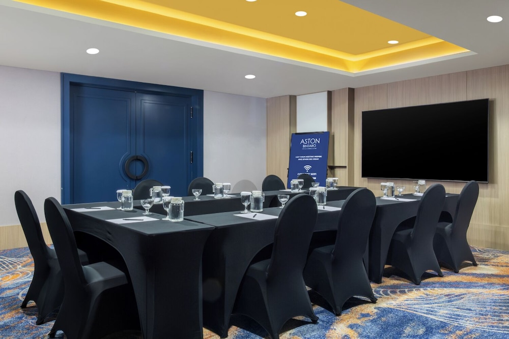 Aston Bintaro Hotel and Conference Center 84/97