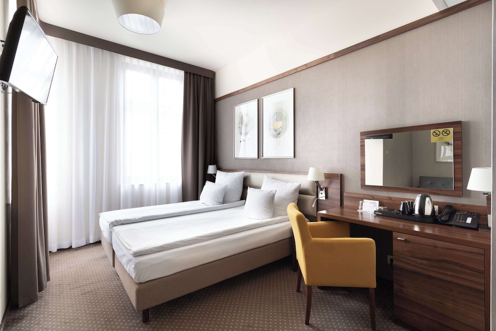 Golden Tulip Krakow City Center Hotel 17/57
