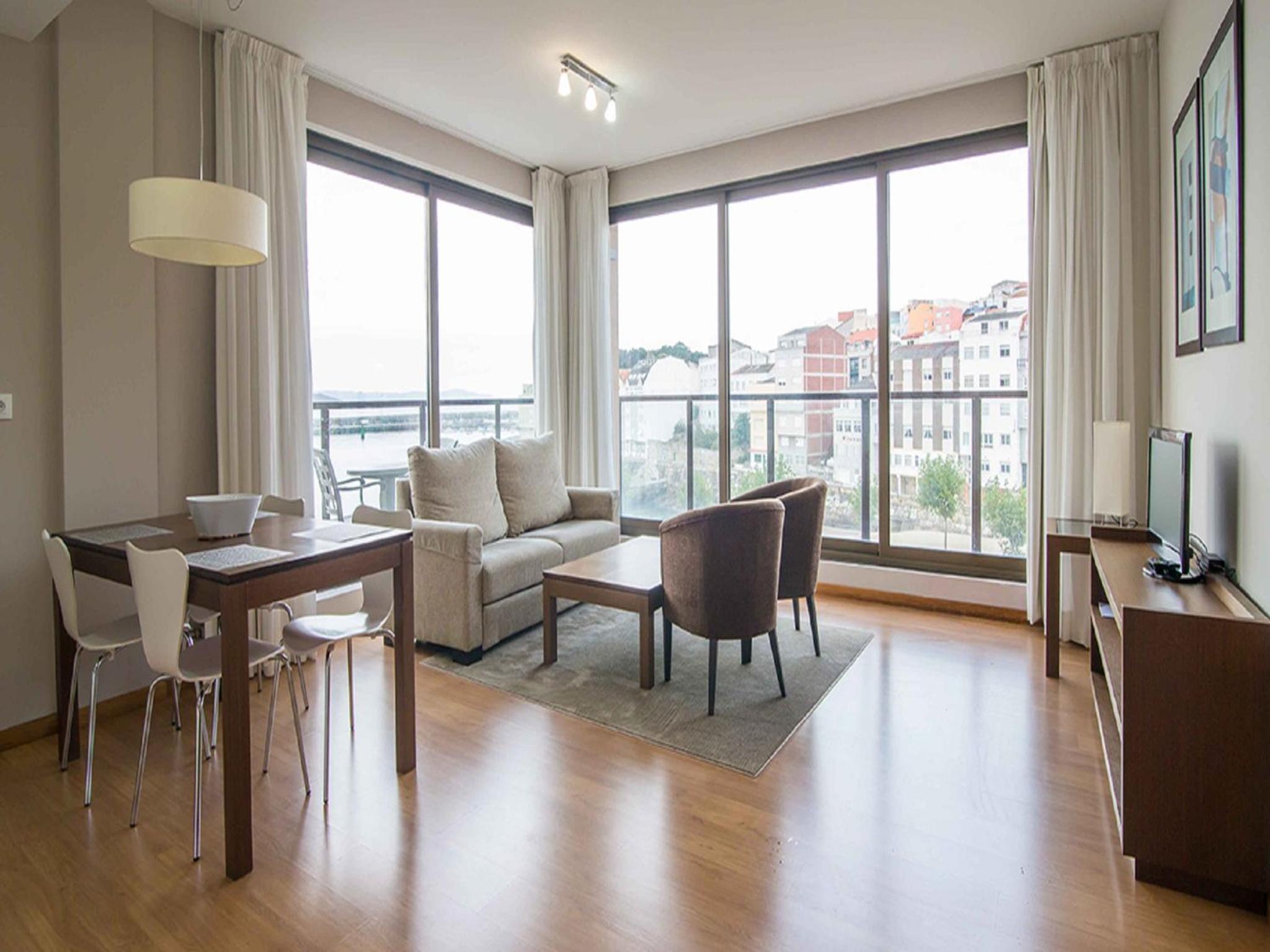 Apartamentos Turisticos Playa De Osmo 10/19