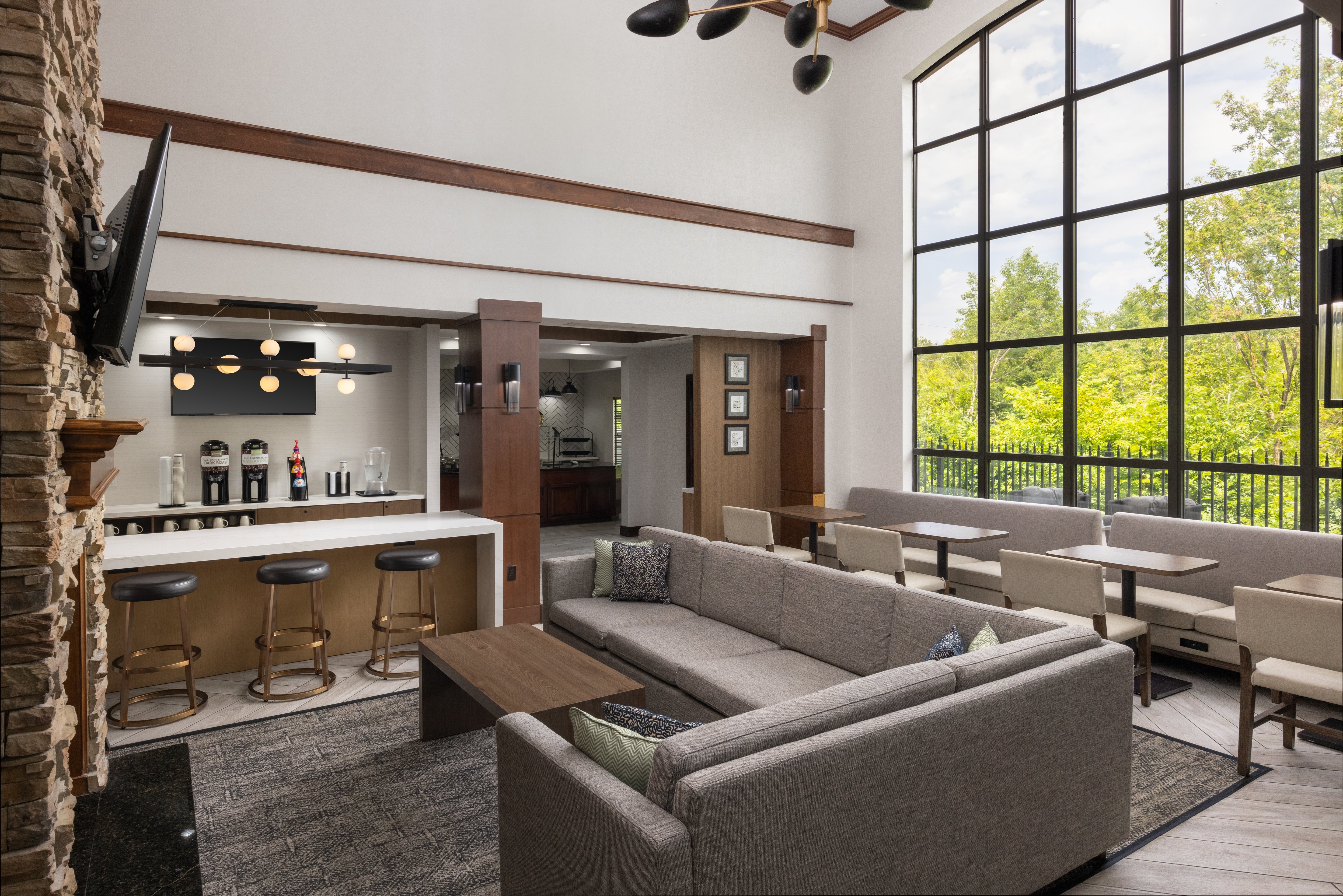 Staybridge Suites Rogers Bentonville 23/49