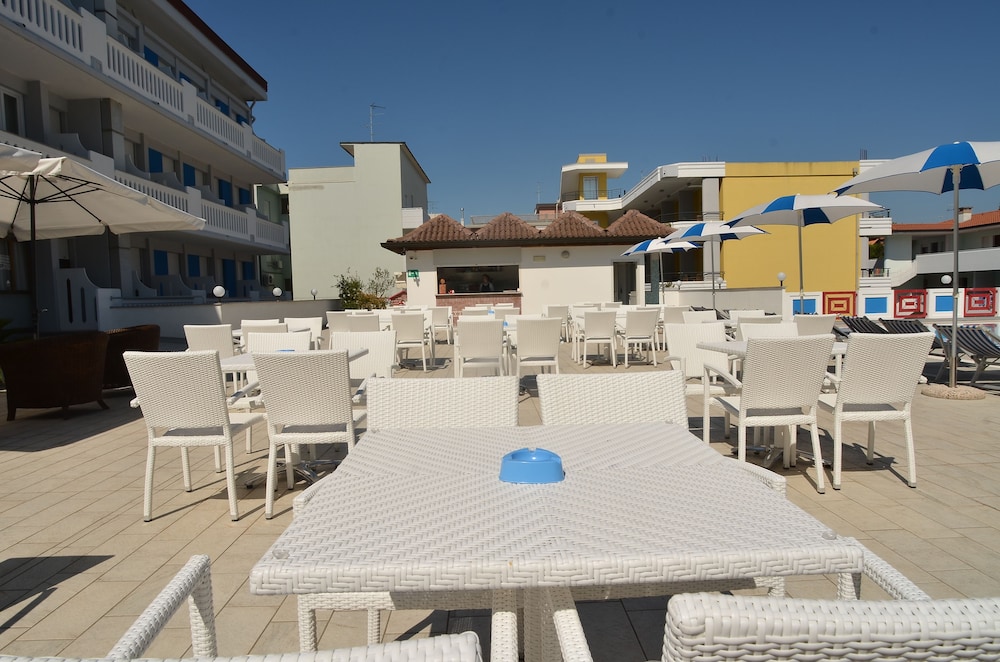 Hotel Germania 17/24