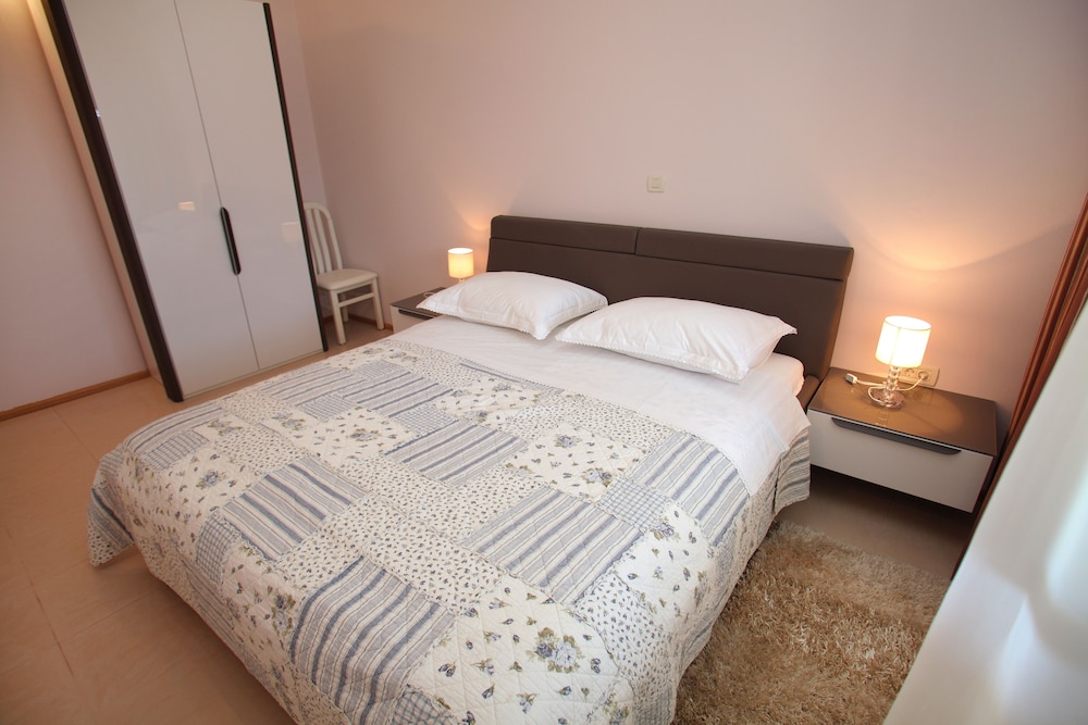 VILLA SUN 8/50
