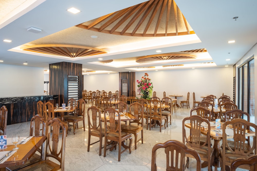 Kabayan Hotel Pasay 57/70