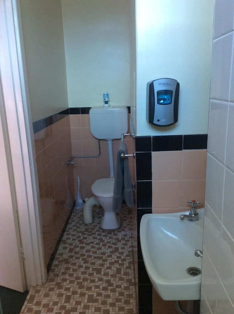 The New Whyalla Hotel 18/33