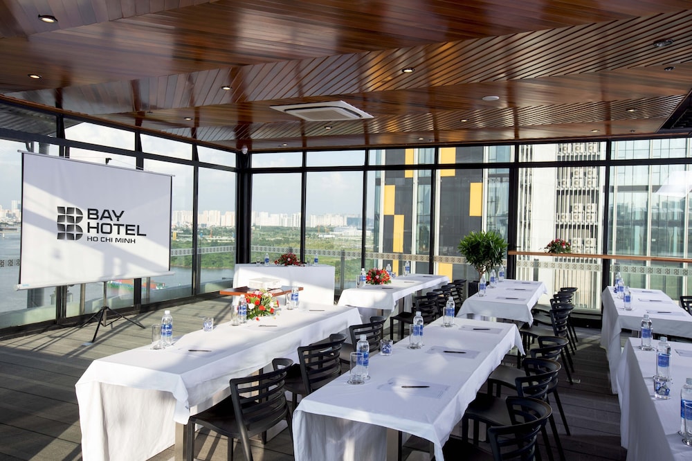 Bay Hotel Ho Chi Minh 56/66