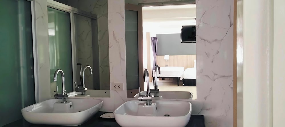 Days Inn By Wyndham Aonang Krabi 35/39