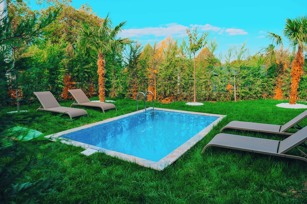 The Green Park Hotels & Resort Sapanca 44/46