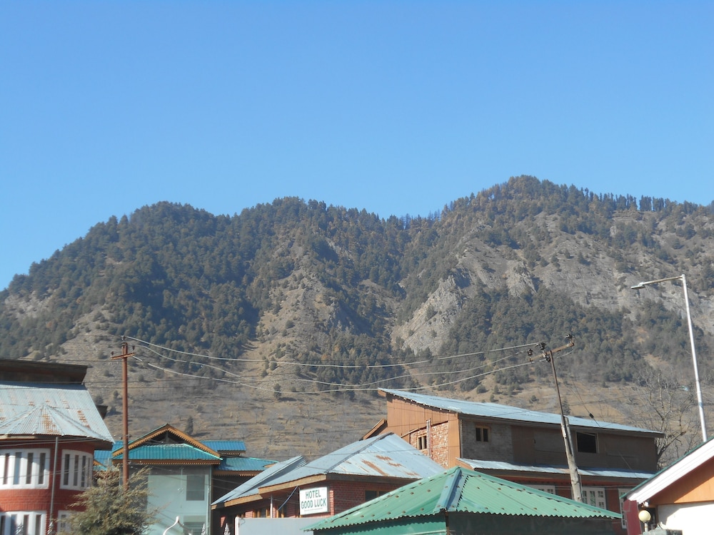 Hotel Abshar 20/23