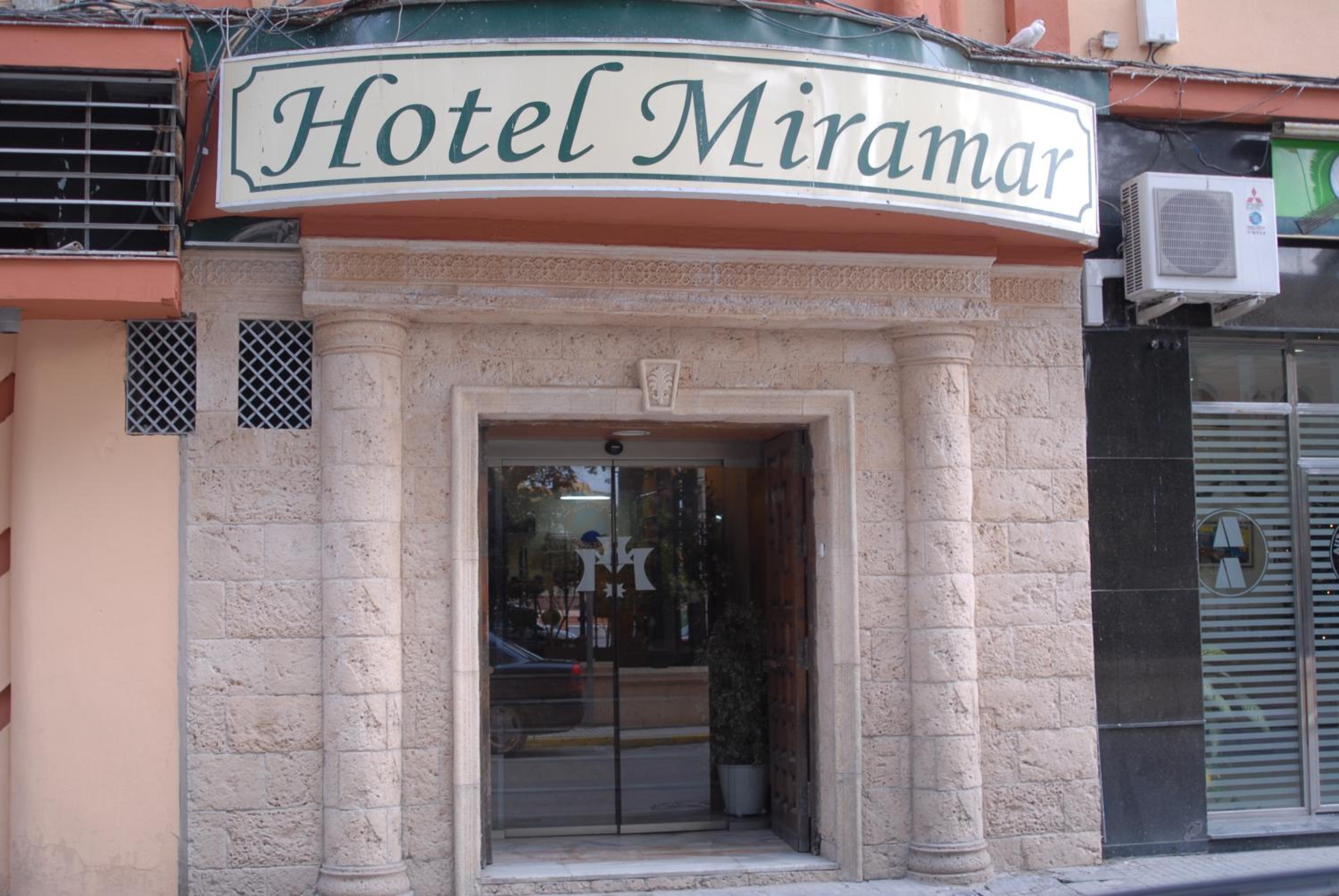 Miramar 2/50