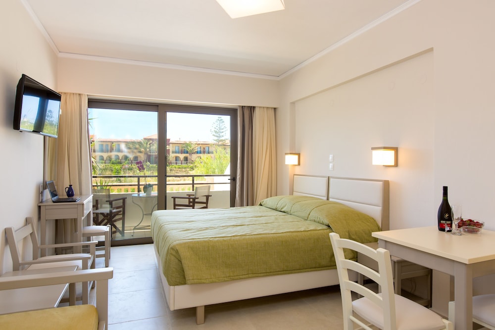 Trefon Hotel Apartments and Family Suites 29/73
