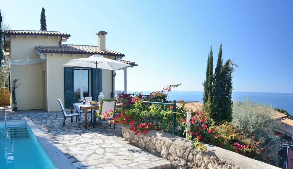 Nature Villas 35/44