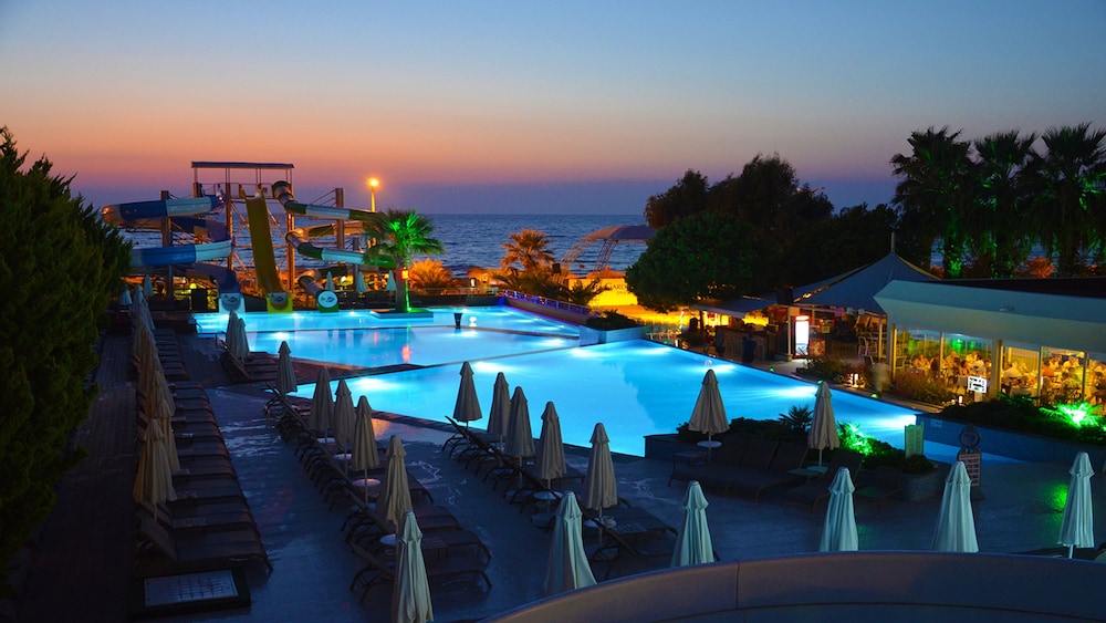 Flora Garden Ephesus Hotel 61/72
