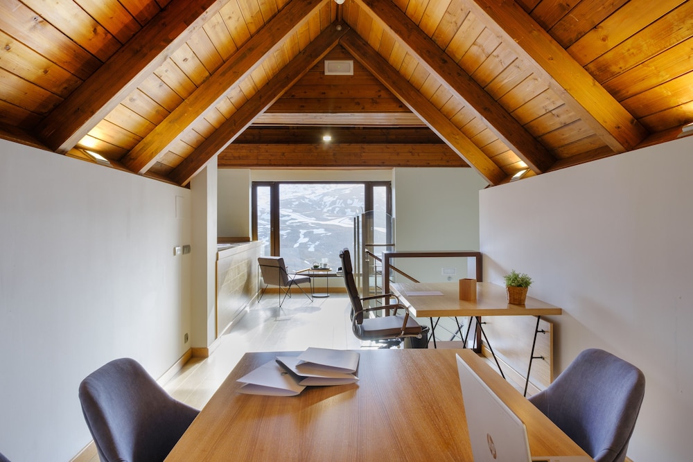 Aragon Hills Hotel And Spa 32/37