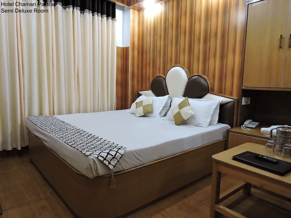 Hotel Chaman Palace 8/38