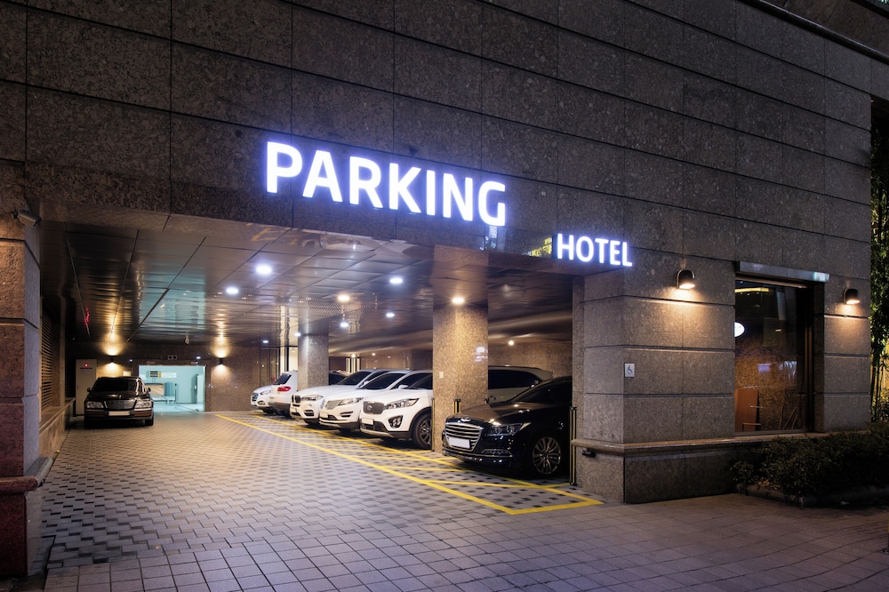 Hotel SR Suites Pangyo 58/64