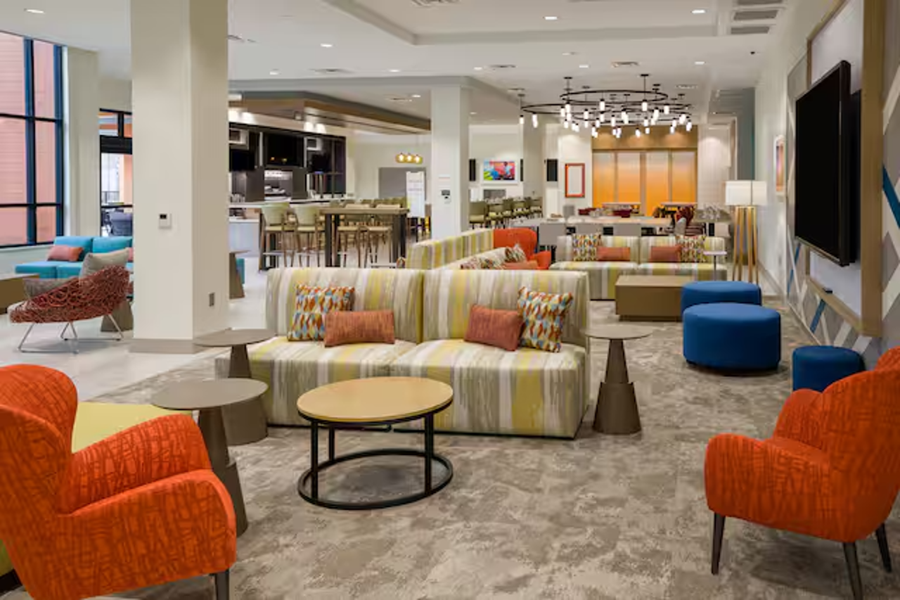 Hilton Garden Inn Kelowna 5/8