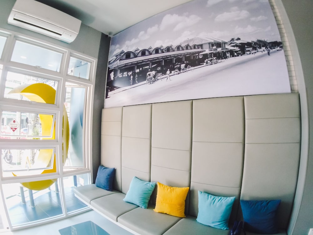 The Moon Hostel Hua Hin photo2