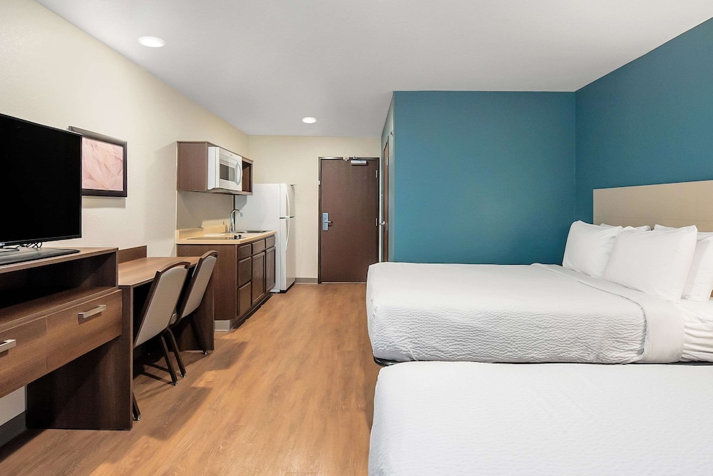 WoodSpring Suites Reno Sparks 14/38