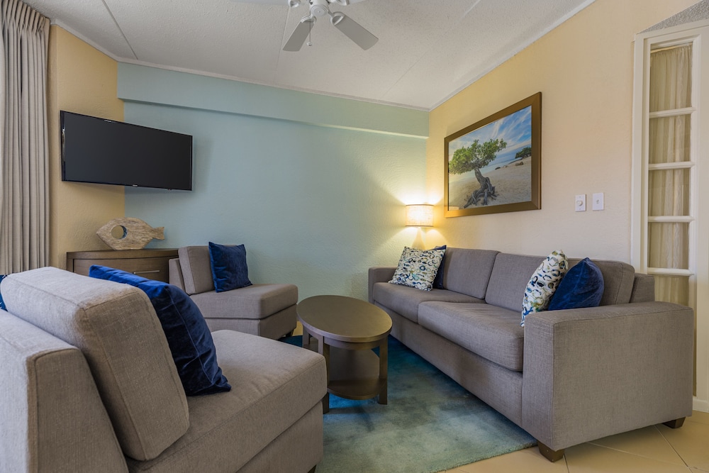 Playa Linda Beach Resort 33/49