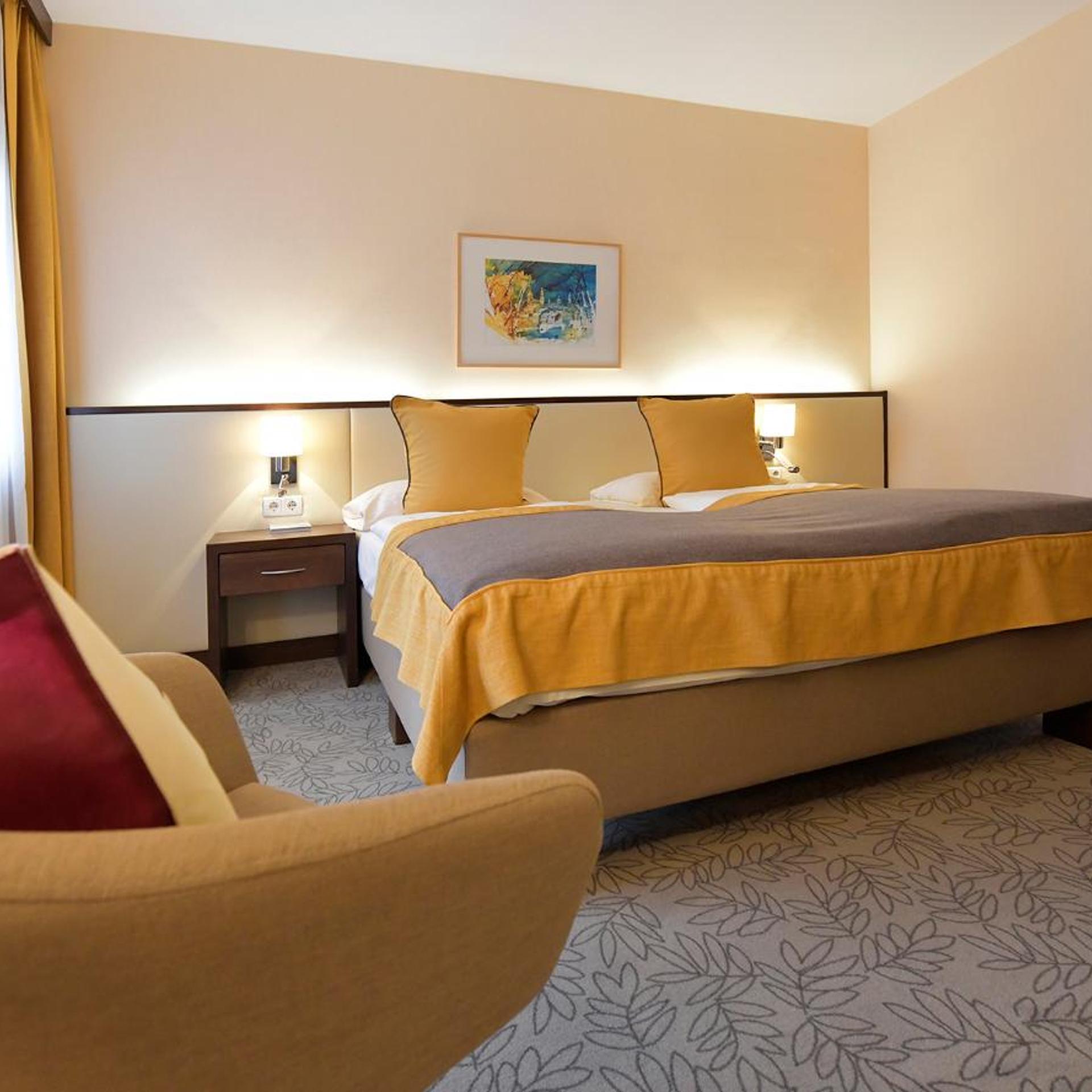 Classic, Double Bed, Balcony, Seehotel Rust 3/7