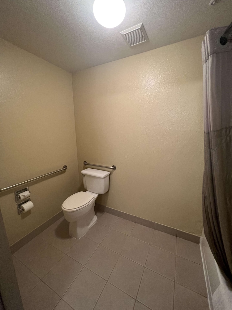SureStay by Best Western Wells 13/36
