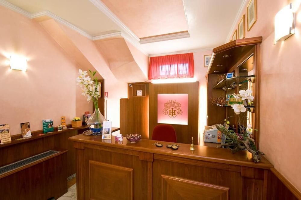 HOTEL IDEALE 8/44