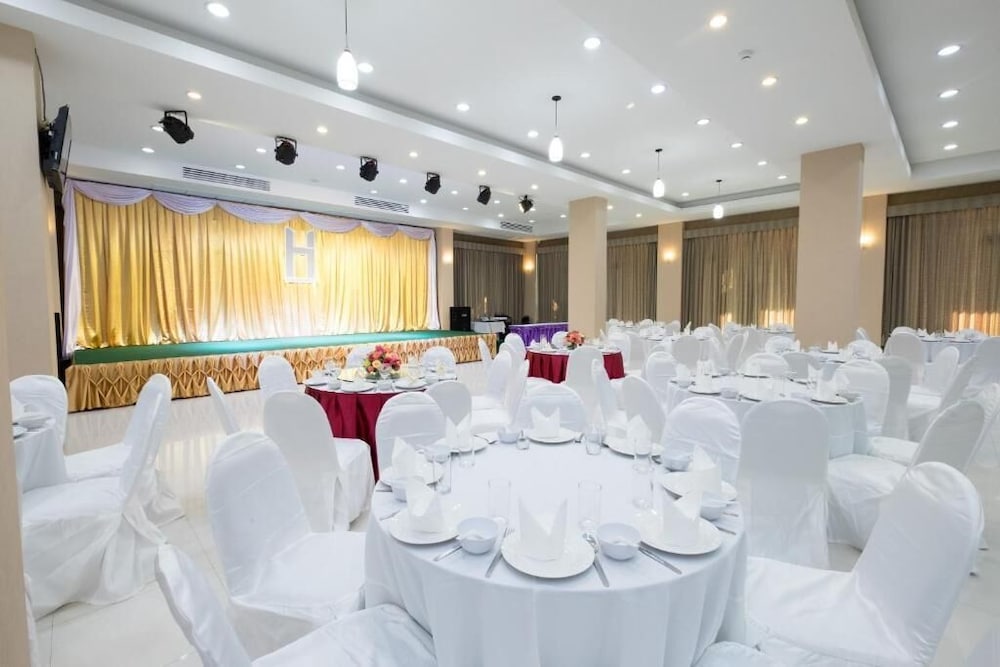 Hansanan Hotel 34/41