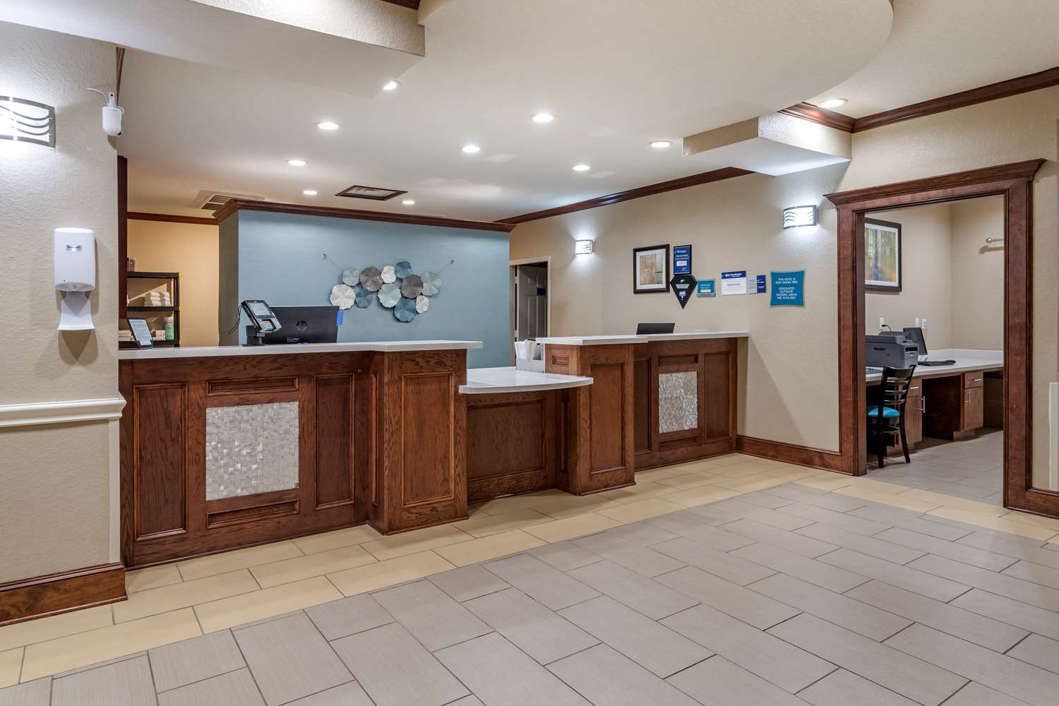 Best Western Plus Galveston Suites 4/14