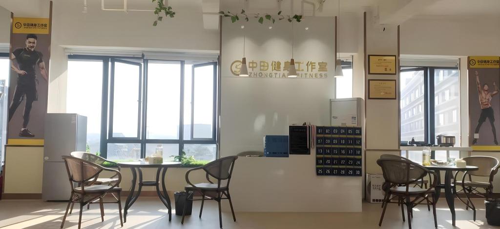 Vienna International Hotel(Hangzhou Xiangshan Central Campus of China Academy of Art) 38/49