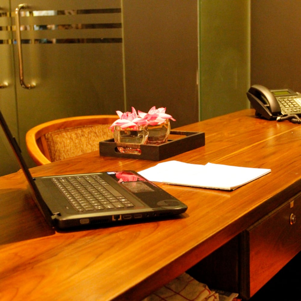 Port View City Hotel 34/46