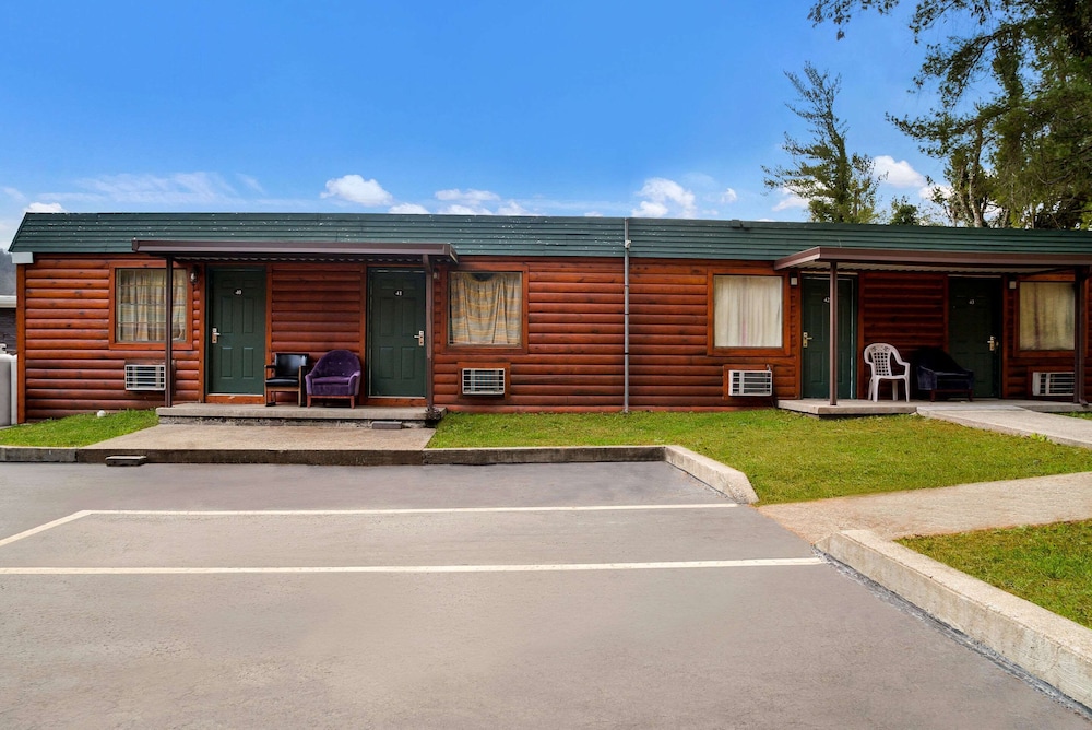 Rodeway Inn Harlan, KY 62/67