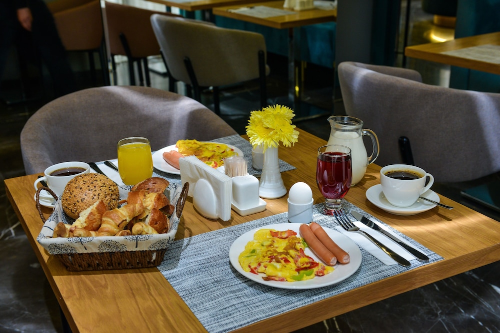 Just Inn Tbilisi 45/64