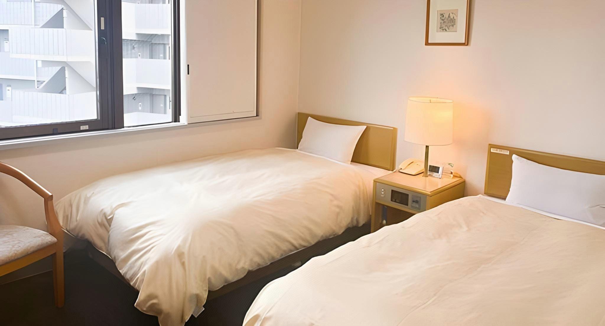 Hotel Crown Hills Yuki Ekimae 6/24