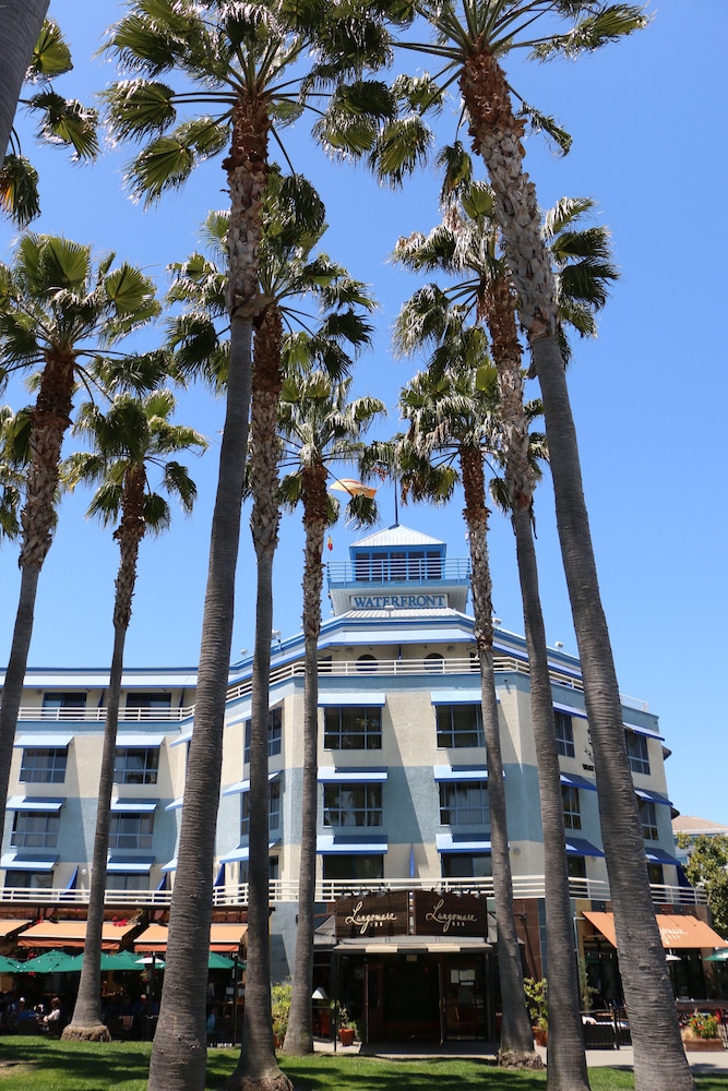 Waterfront Hotel - JDV by Hyatt in OAKLAND - CA
