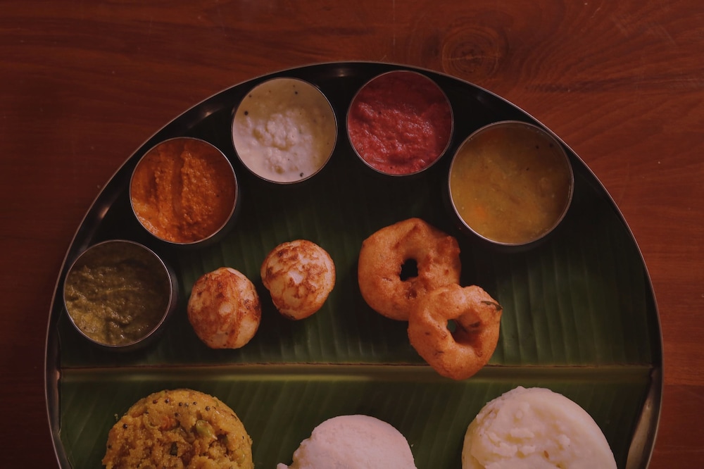 Visalam Hotel 12/33