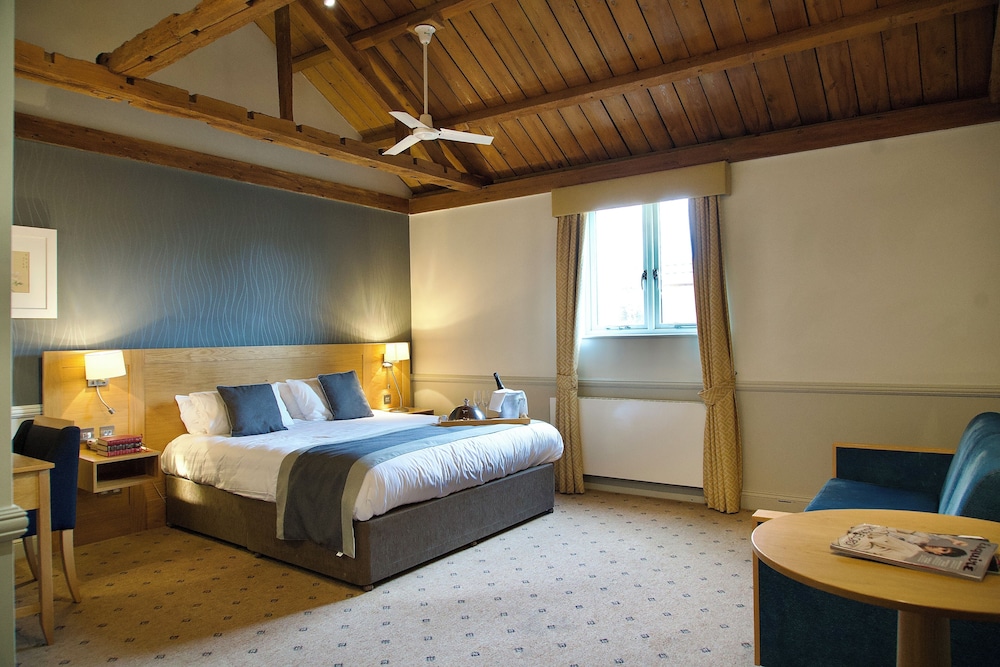 SUPERIOR, DOUBLE BED