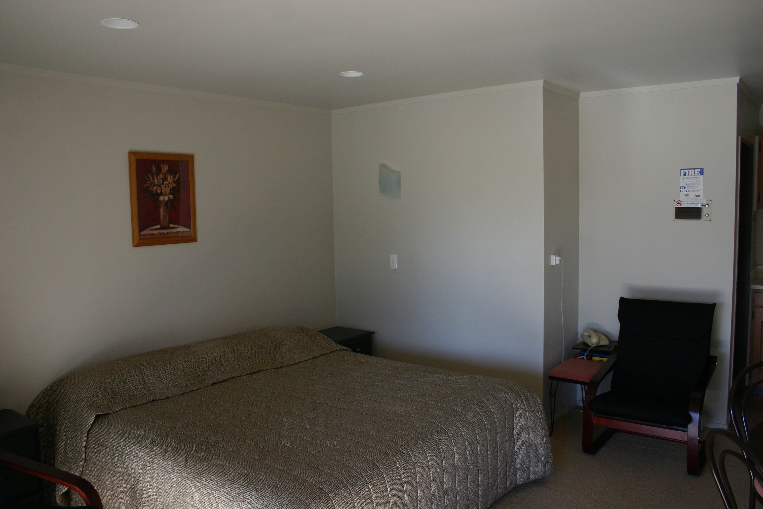 Parklands Motor Lodge 8/56