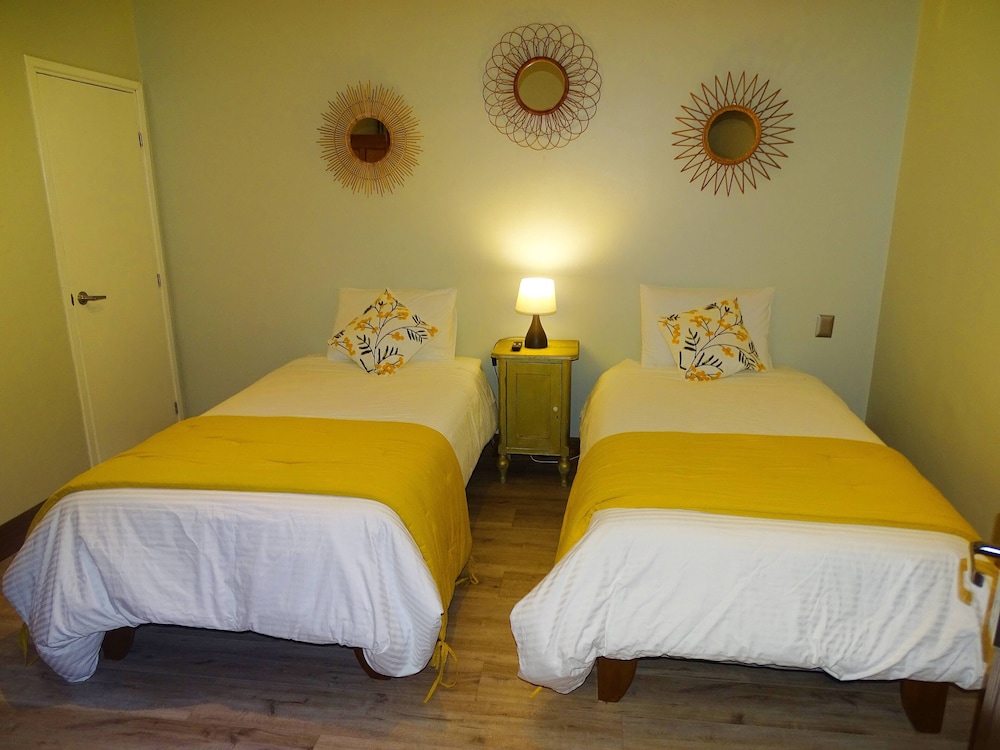 Casa Aure 4/21