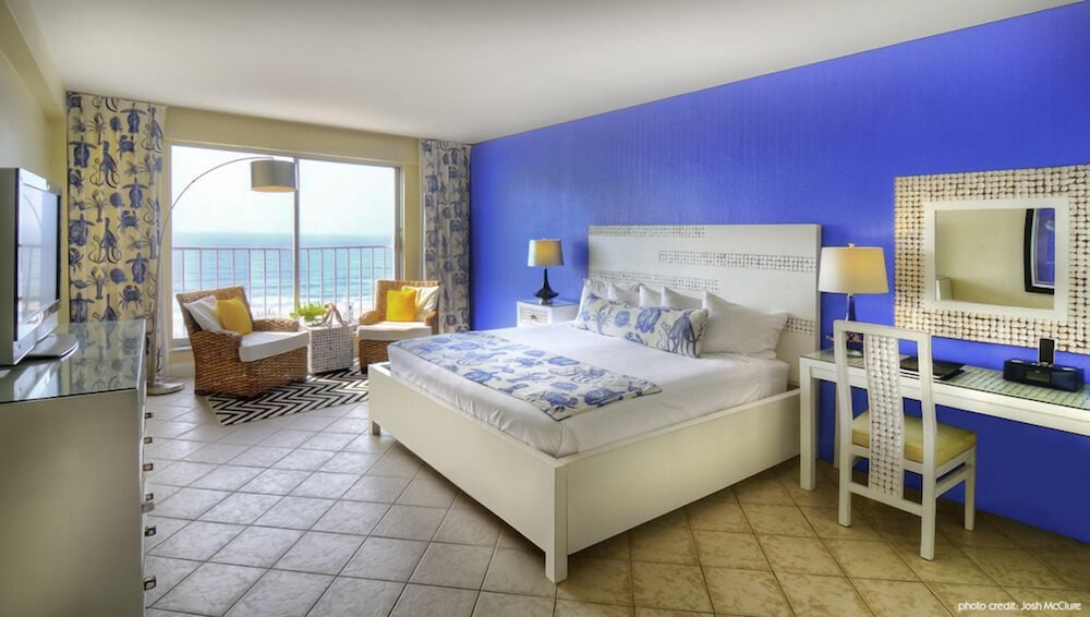 Blockade Runner Beach Resort 15/70