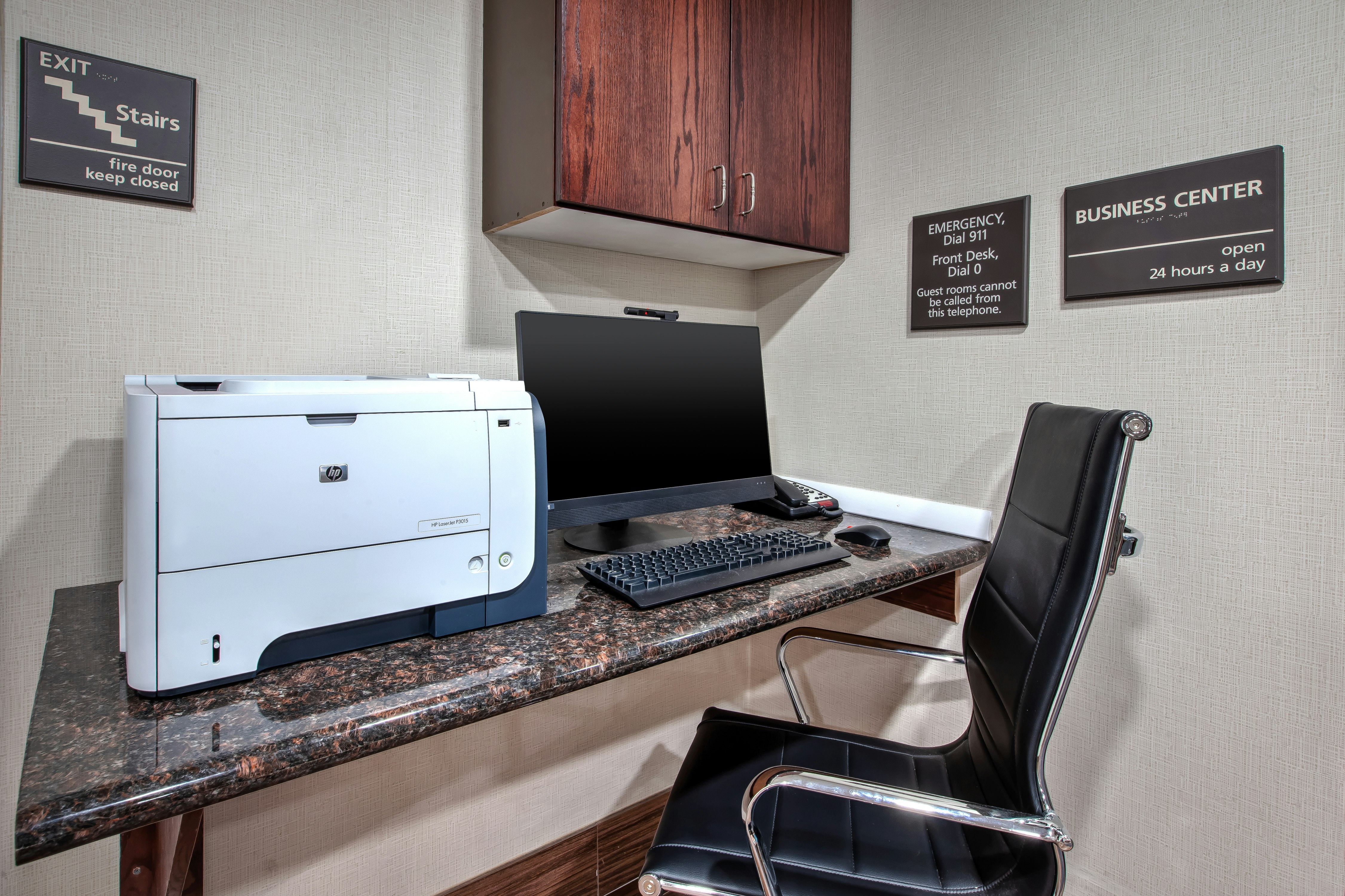 Hampton Inn Clarion 27/31