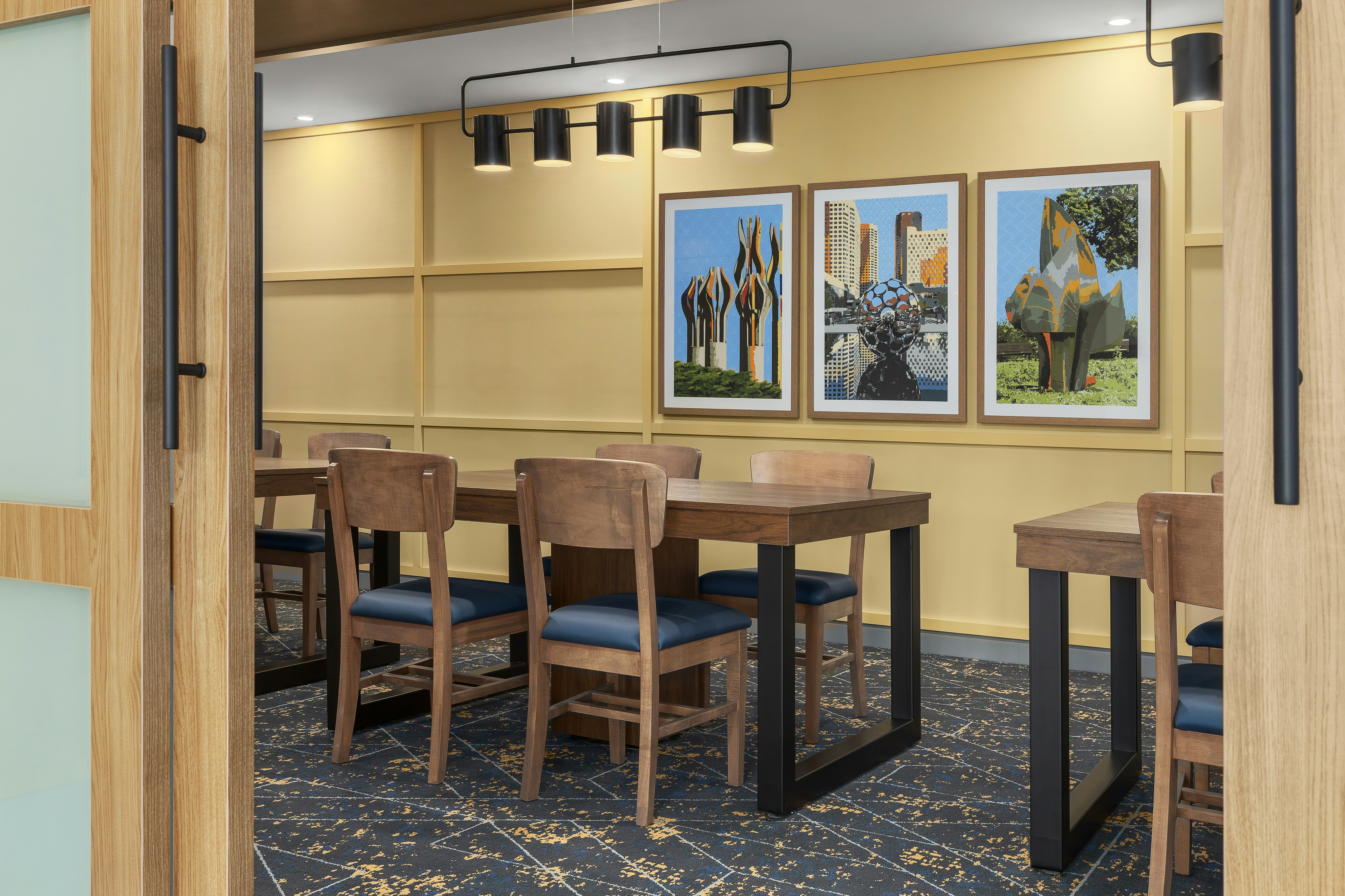 Hampton Inn by Hilton Montreal East Anjou 18/24
