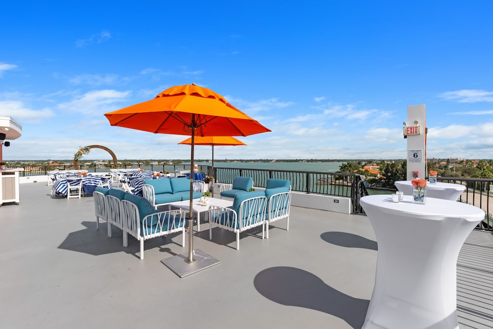 Fusion Resort 46/50