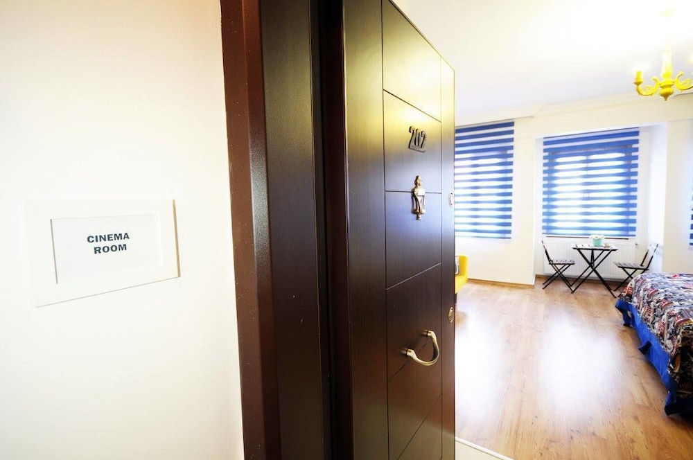 Brk Dream Suites Taksim 28/50
