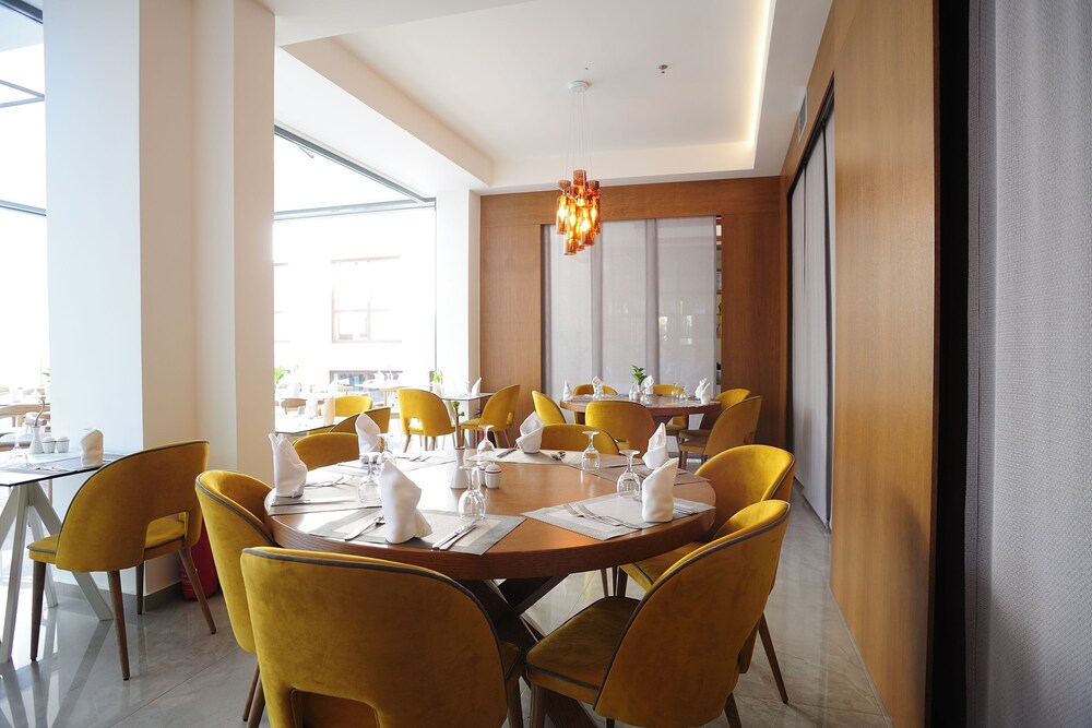Atrium Ambiance Hotel 32/46