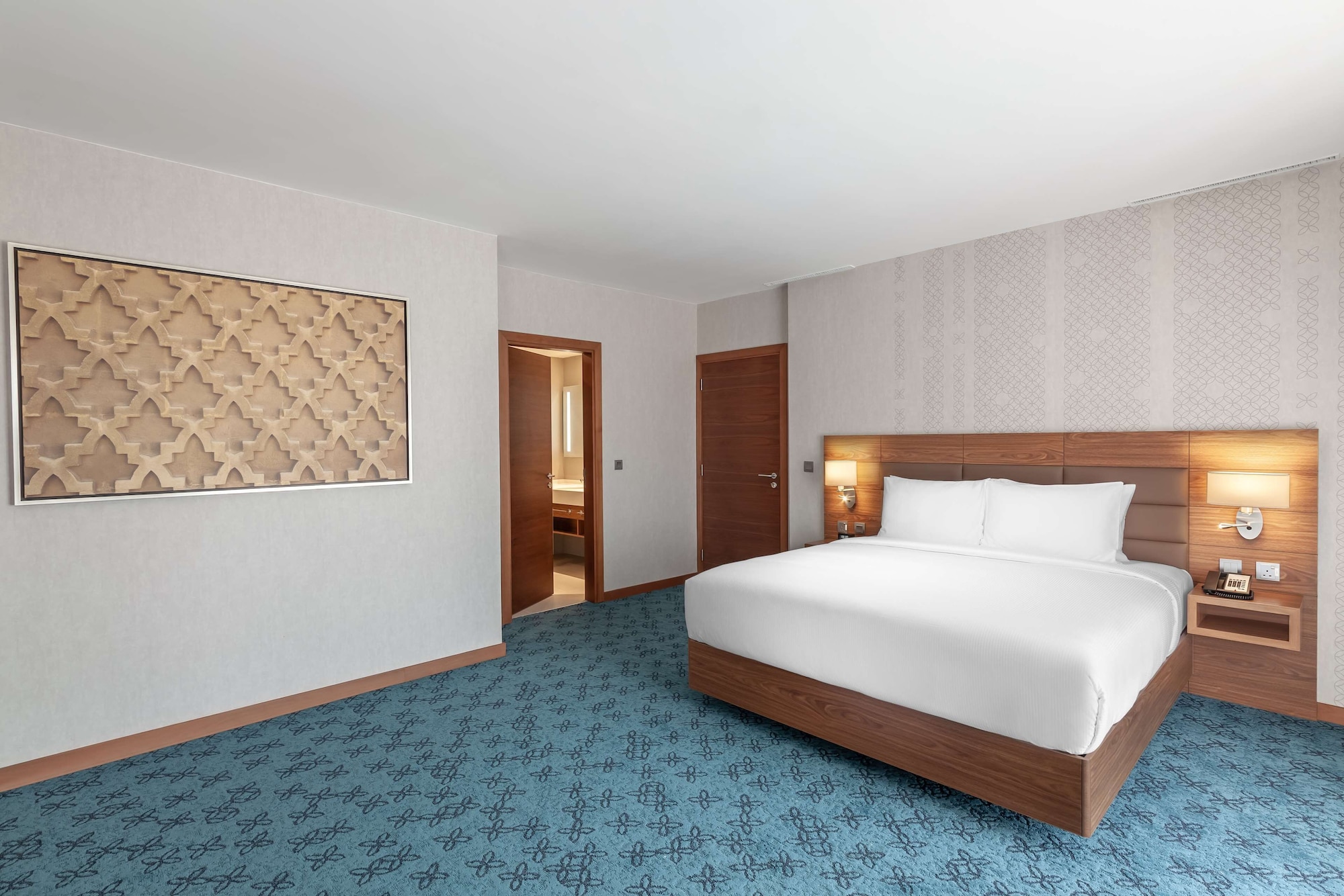 ROOM, KING BED, ACCESSIBLE