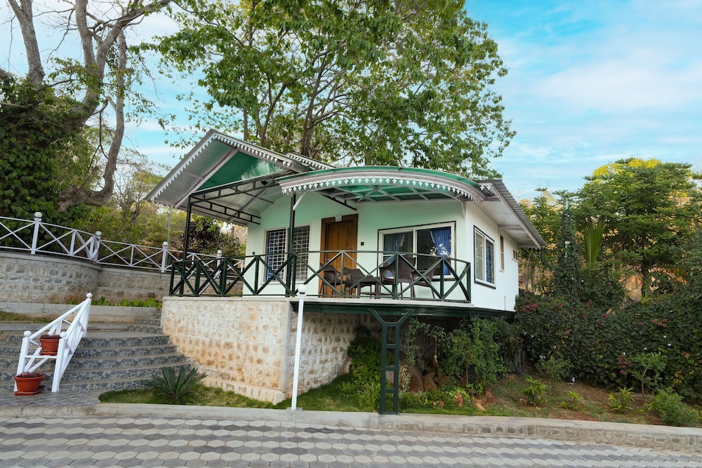 MGM Whispering Winds Yelagiri 10/60