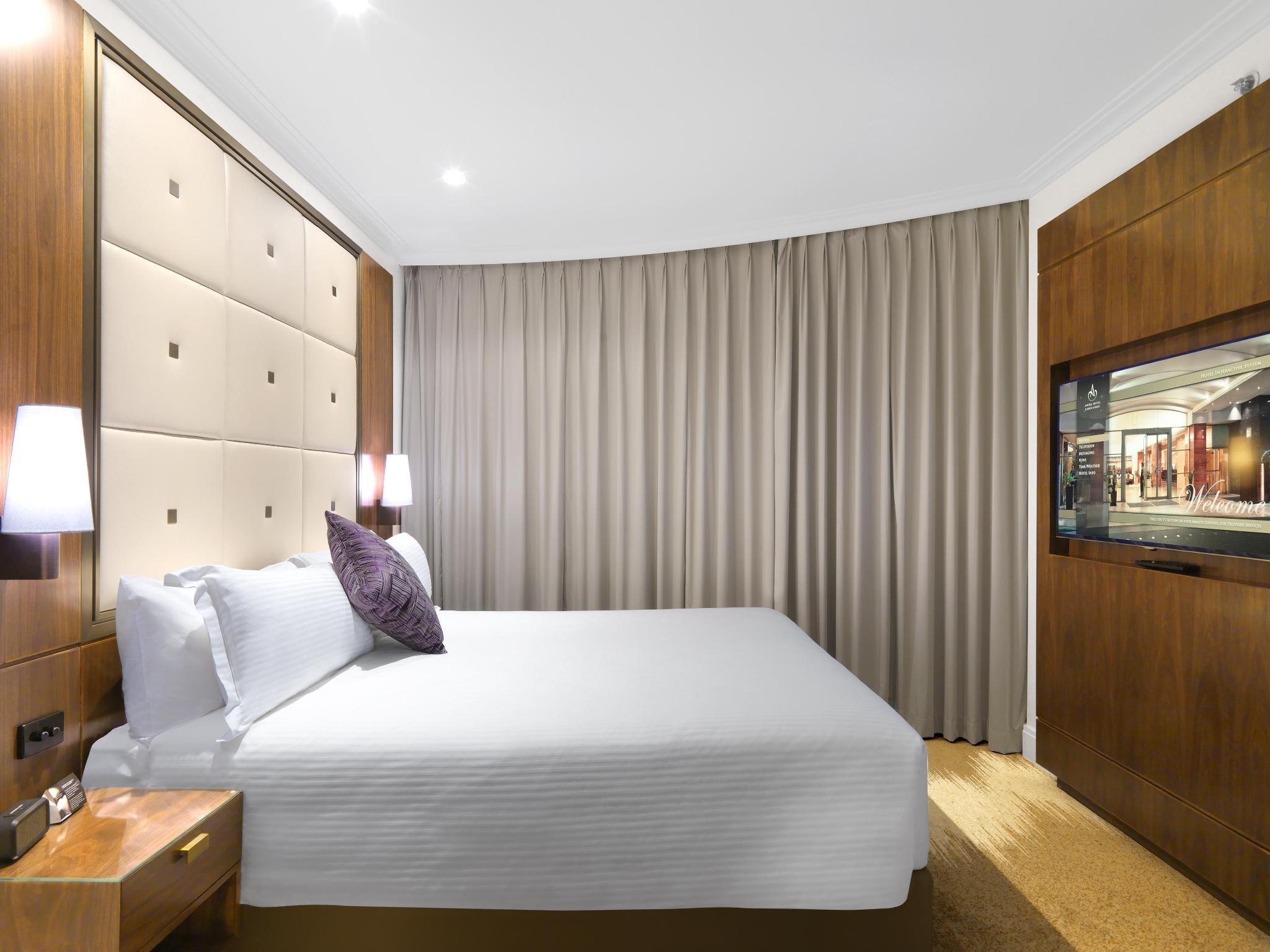 Club, Jamison, Suite, Park View