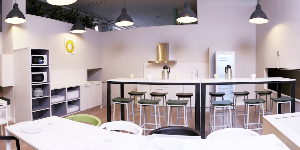 Hola Hostal Eixample 37/45