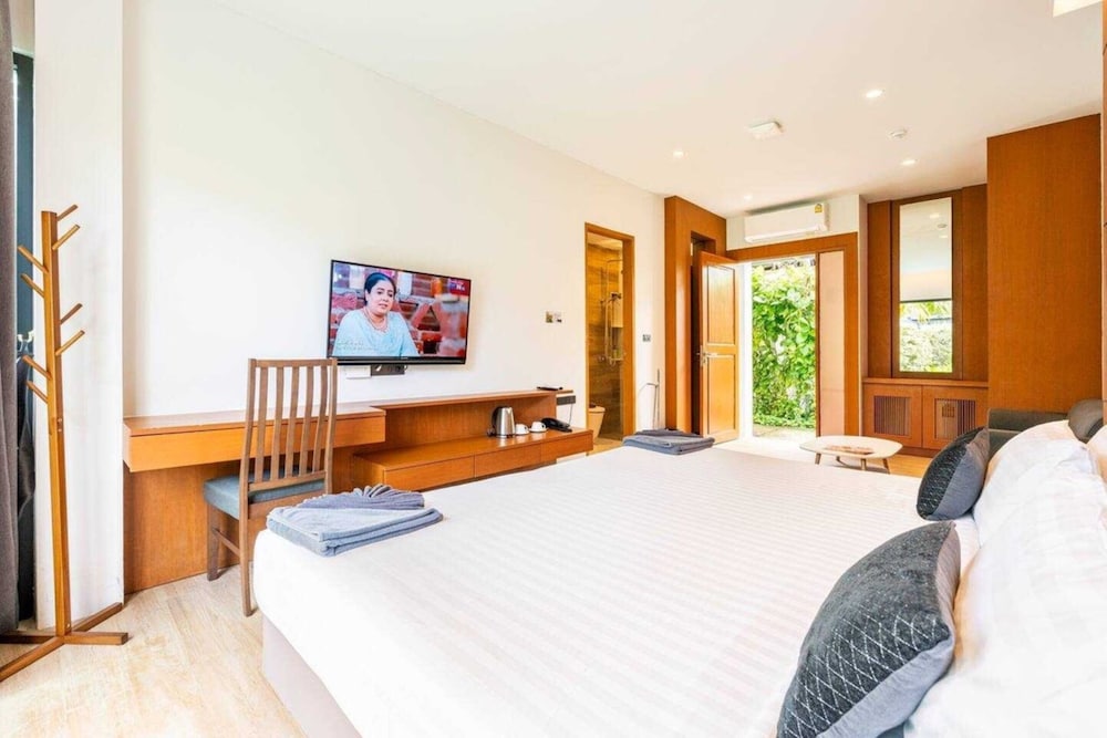 TAJH Pool Villas 13/50